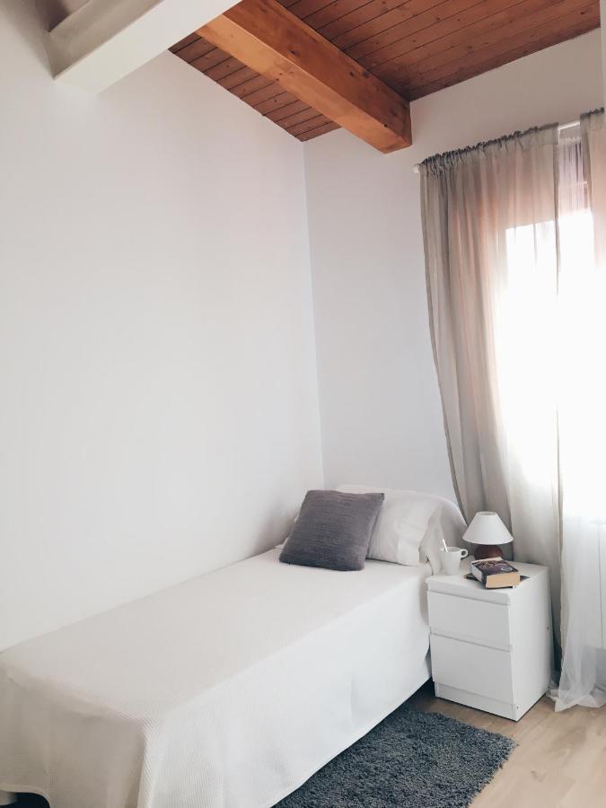 Apartamentos Pozo Amarillo Salamanca Bagian luar foto